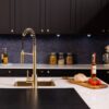 flöde Fjädra | Pull Out Kitchen Sink Mixer Tap | Spring Style Mixer Tap | Brushed Brass | Square Head