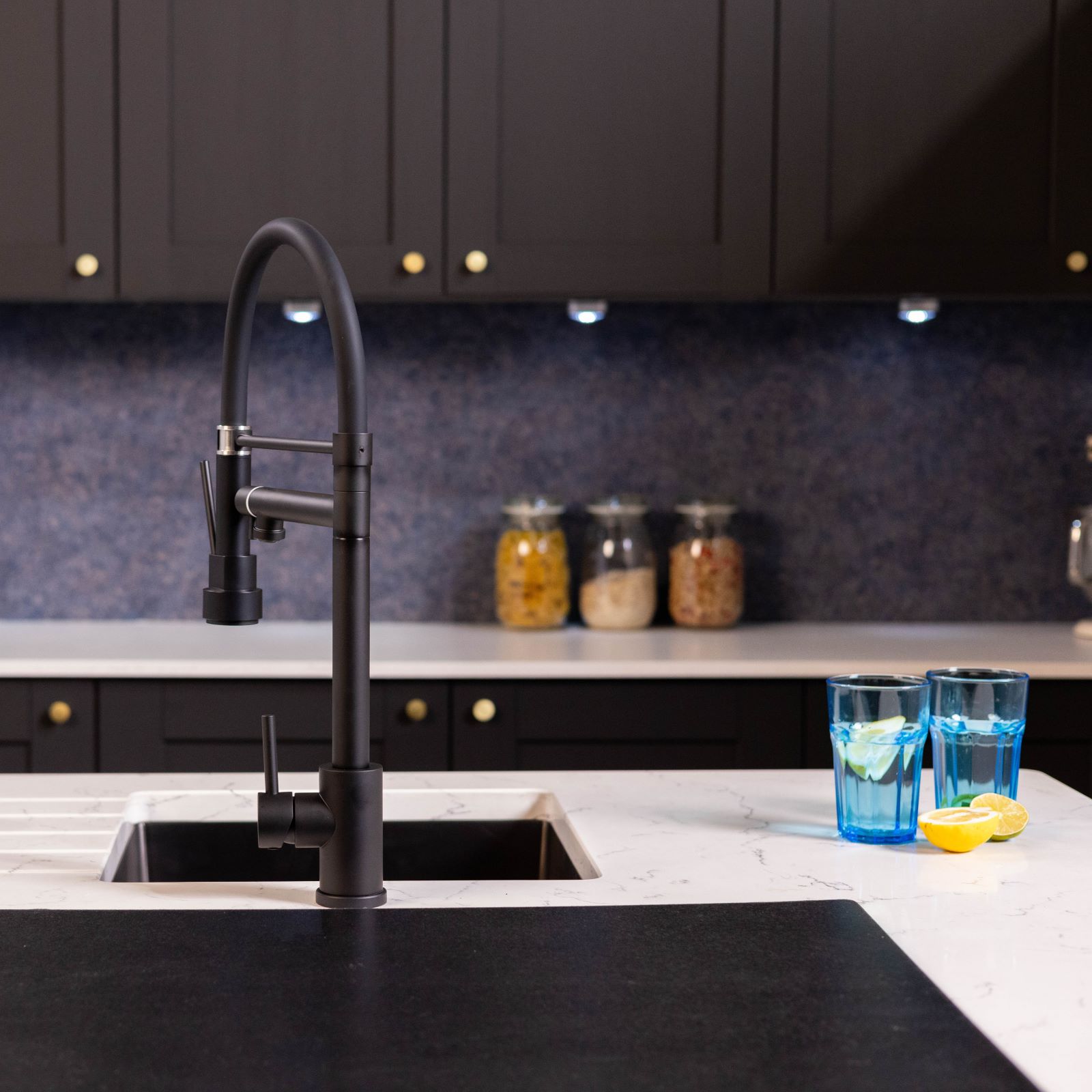 Flode_Photoshoot March 2004_0324-232