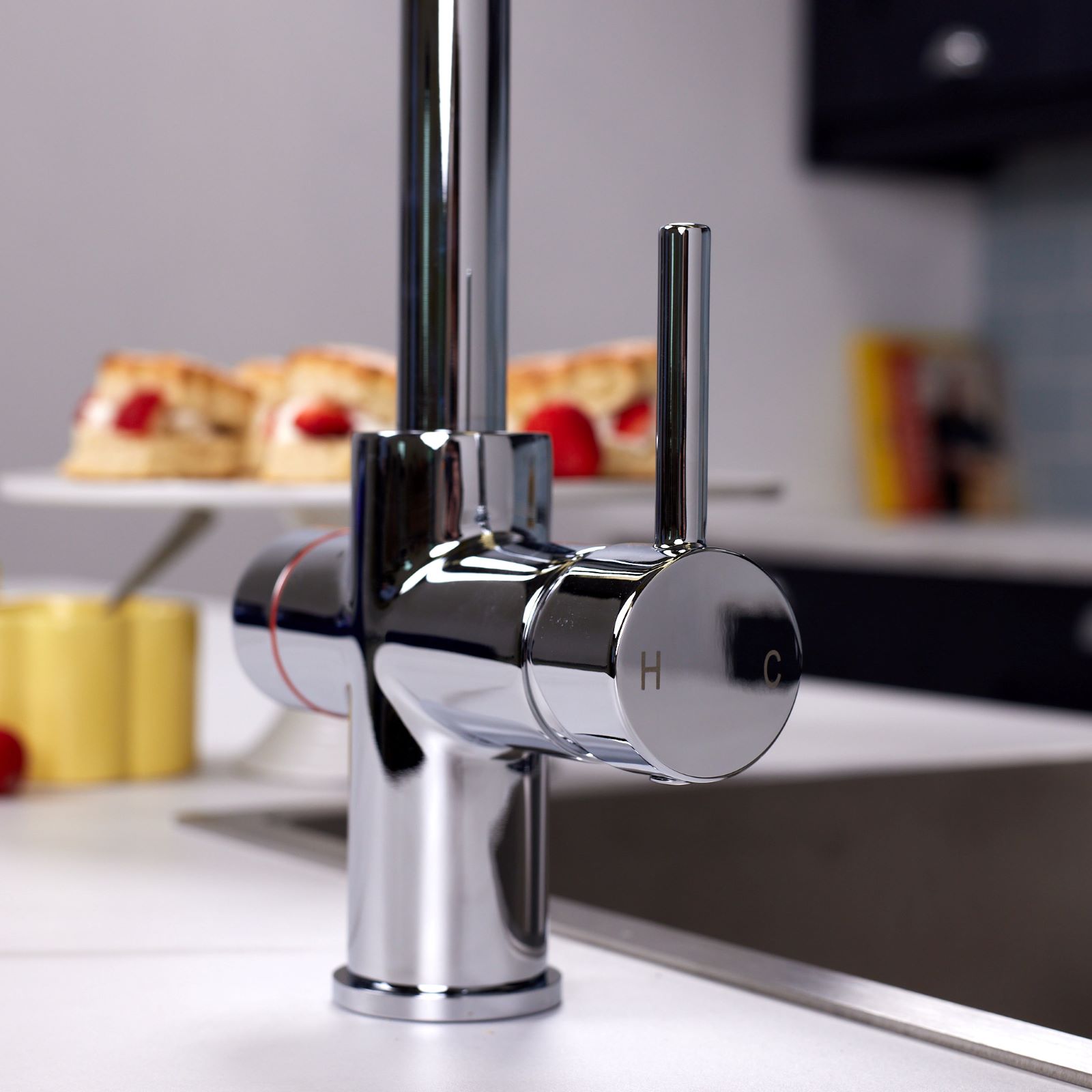 Tap201crop-4.jpg