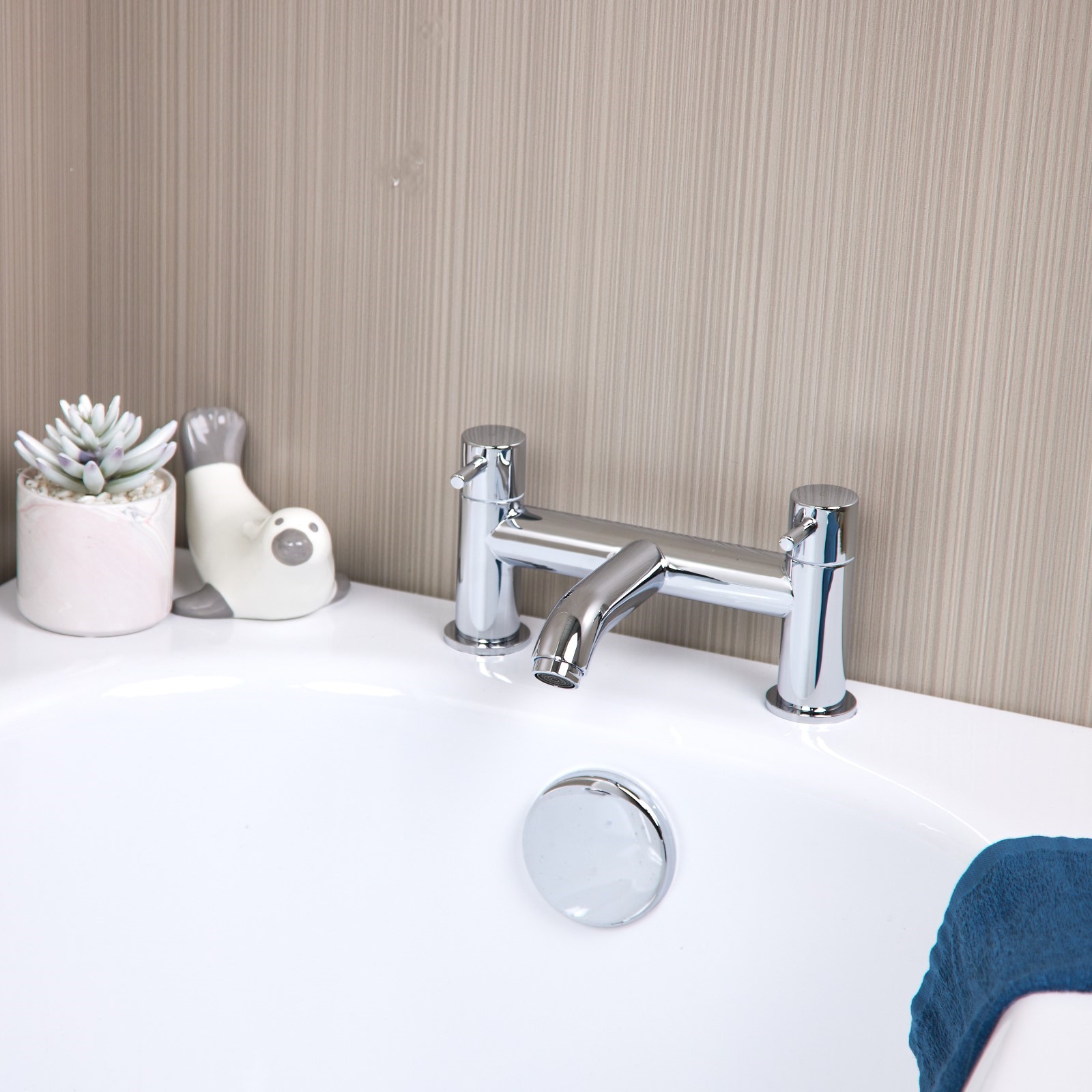 Kumla Chrome Bath Filler 2