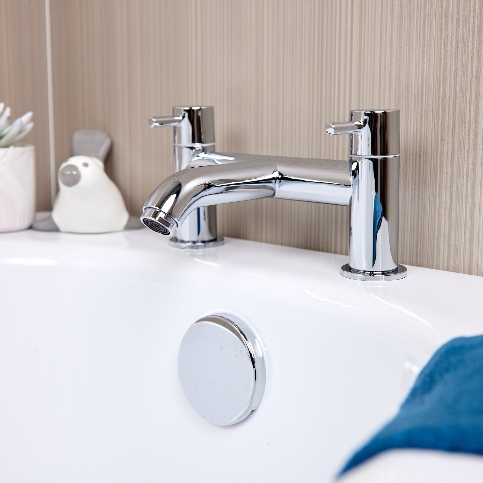 Kumla Chrome Bath Filler 4