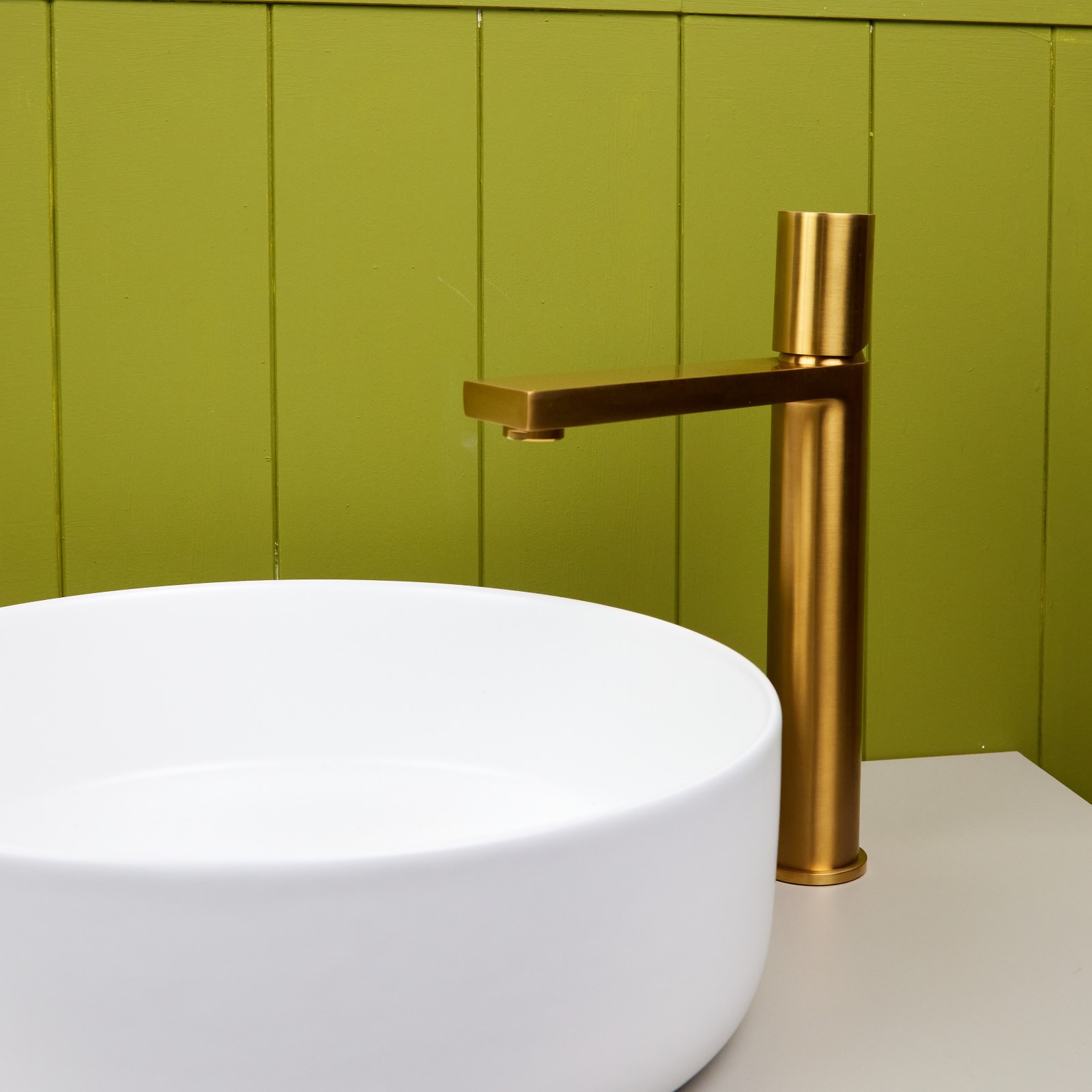 Limingen-Brushed-Gold5 High Rise