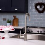 flöde Bryne | Single Lever Kitchen Sink Mixer Tap with Swivel Spout | Brushed Steel Finish