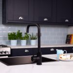 flöde Arendal | Single Lever Kitchen Sink Mixer Tap with Swivel Spout | Matt Black Finish